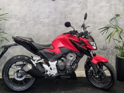 HONDA CB 300F TWISTER CBS
