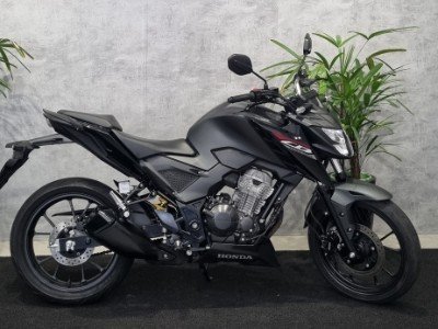 HONDA CB 300F TWISTER CBS