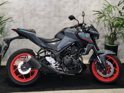 YAMAHA MT-03