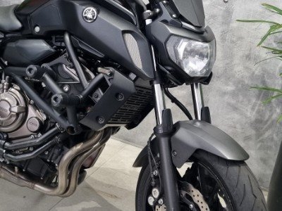 YAMAHA MT-07