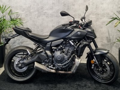 YAMAHA MT-07
